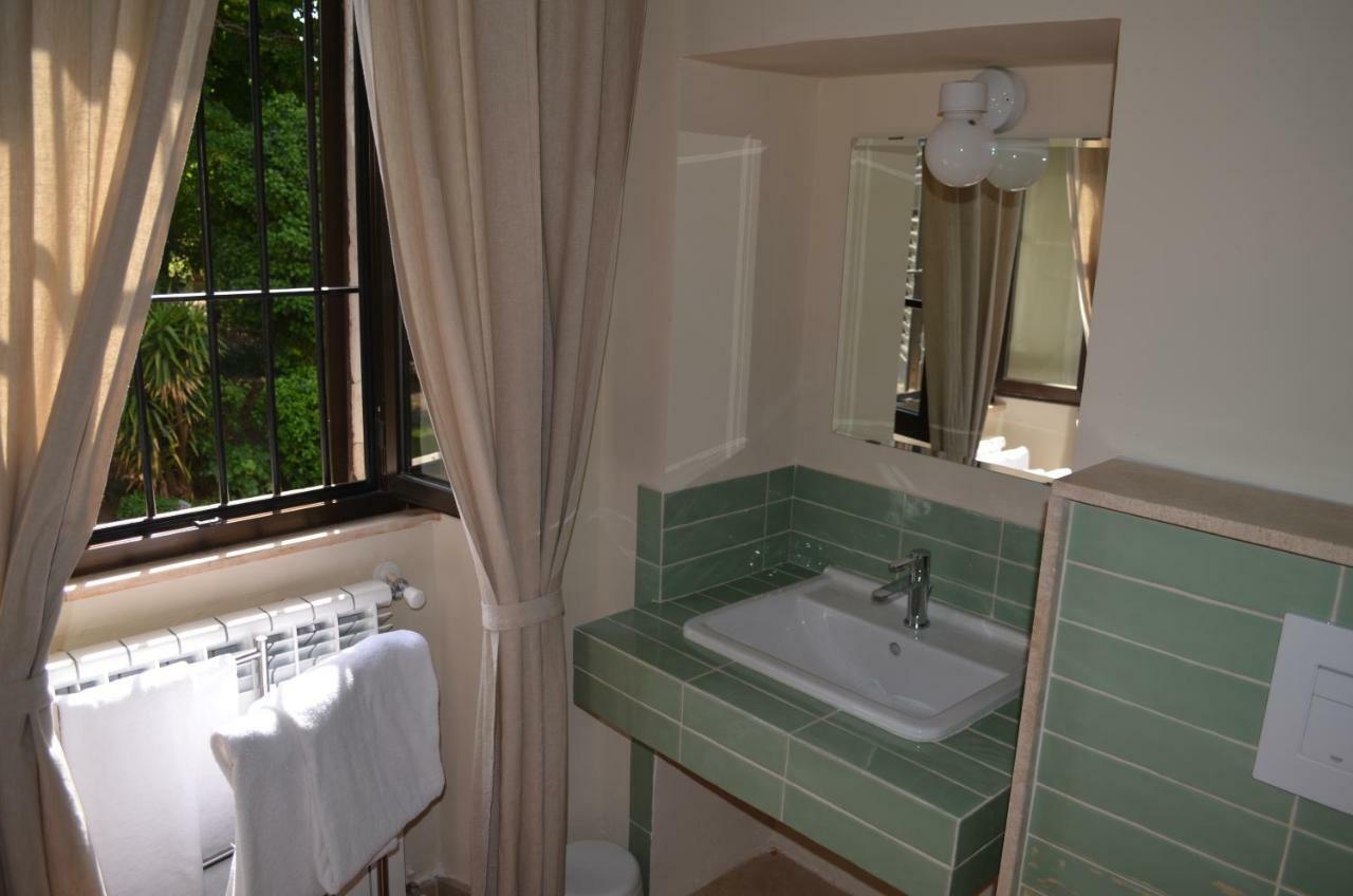 Casale Colleoni Bed & Breakfast Tivoli Exterior photo