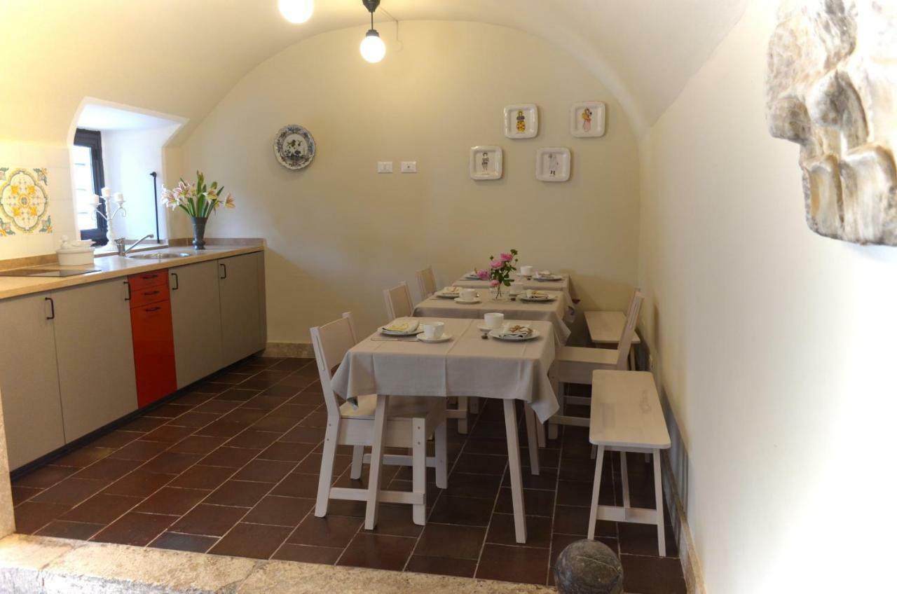 Casale Colleoni Bed & Breakfast Tivoli Exterior photo
